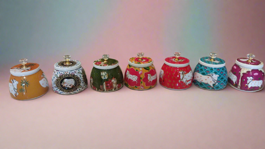 Pichwai Jar